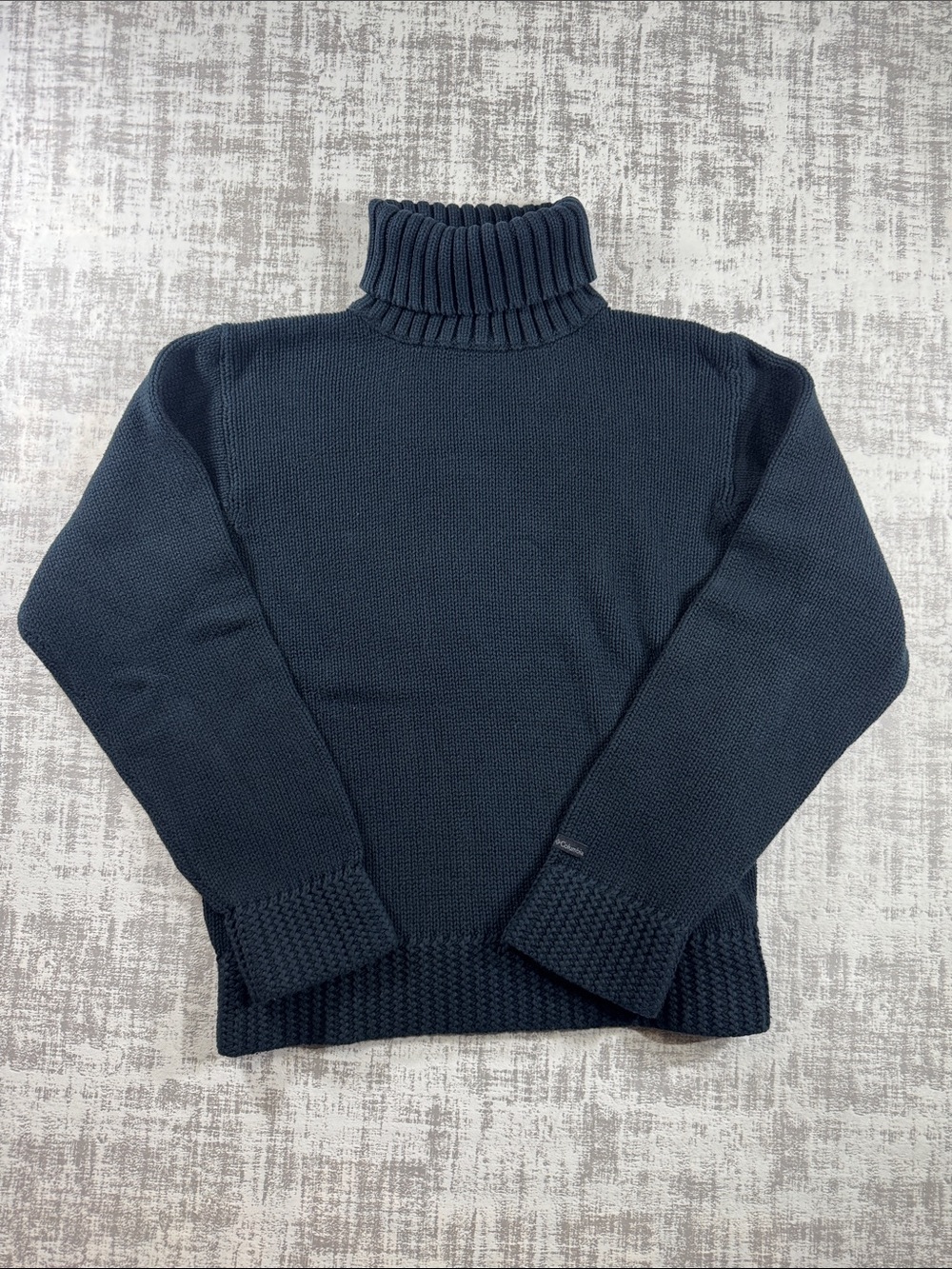 Vintage Columbia Women’s Navy Ribbed Turtleneck Sweater size M 21.5X20PTP